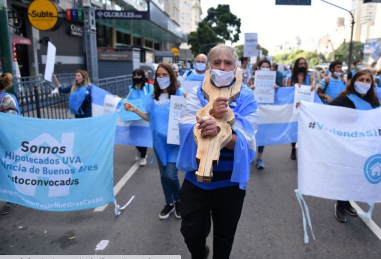 Los hipotecados UVA renuevan el reclamo y advierten que sin solución se viene una ola de remates | Actualidad