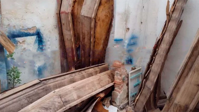 Misterio por el hombre que convivía en una casa con 4 ataúdes | Actualidad