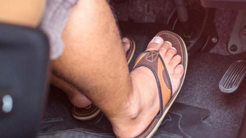 Advierten sobre la "peligrosidad" de conducir en ojotas o sandalias | Actualidad