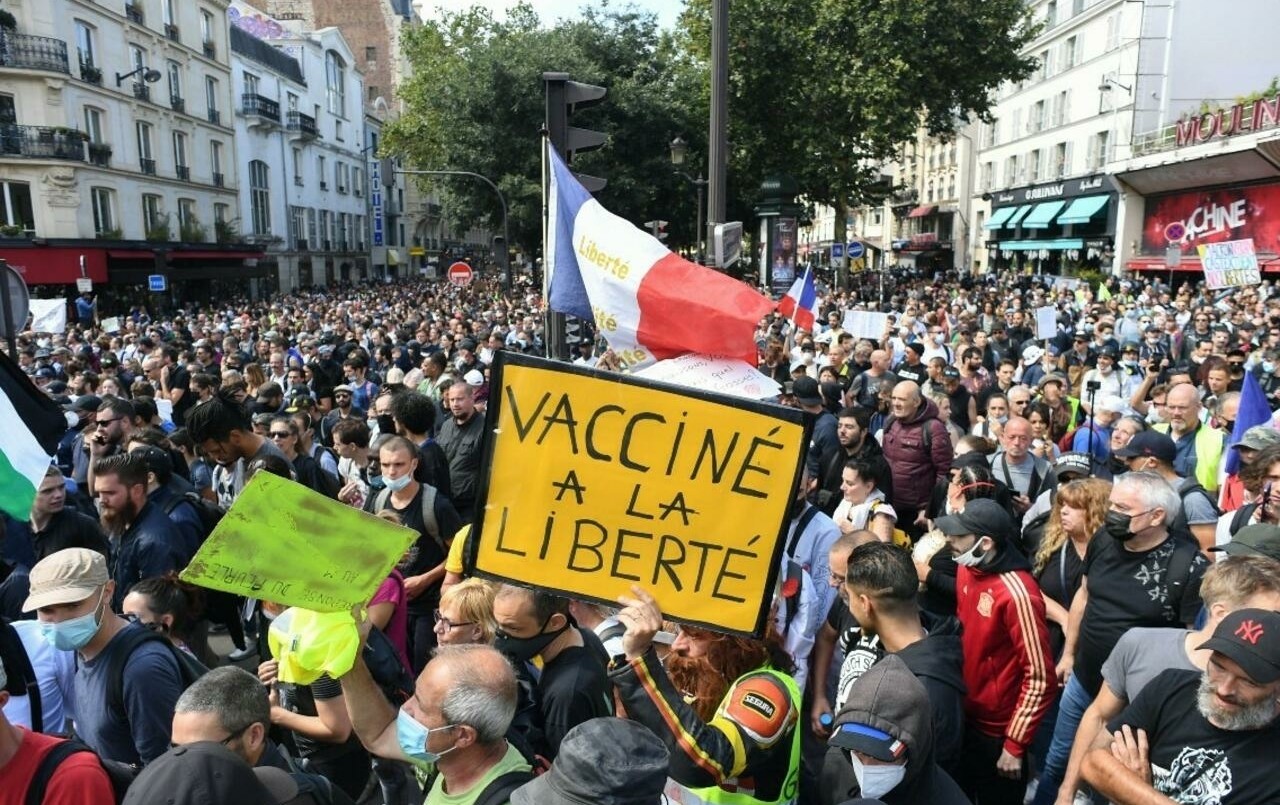 Prohíben marcha de antivacunas en París inspirada en protestas en Canadá | Internacionales