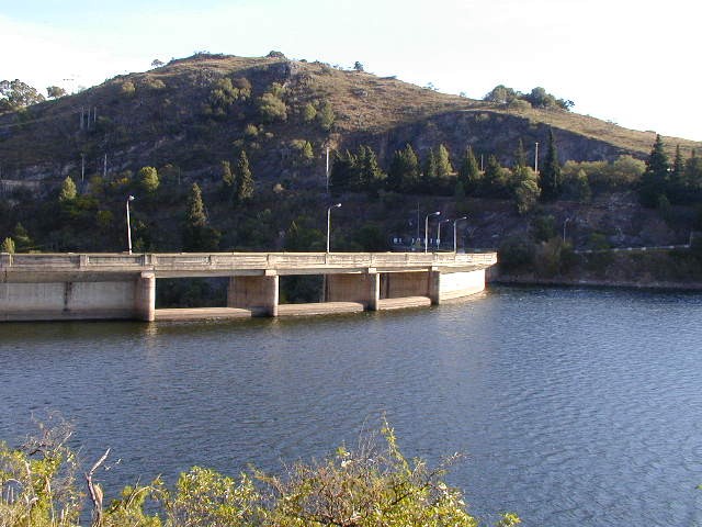 Dique Los Molinos: apareció flotando el cuerpo de un hombre | Córdoba