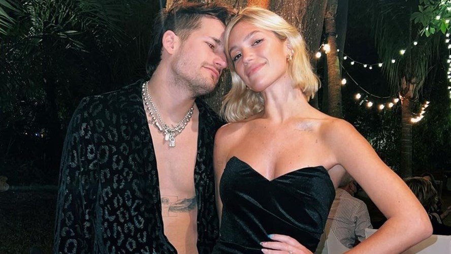 Ricky Montaner eligió peculiares fotos de Stefi Roitman por San Valentín | Espectáculos