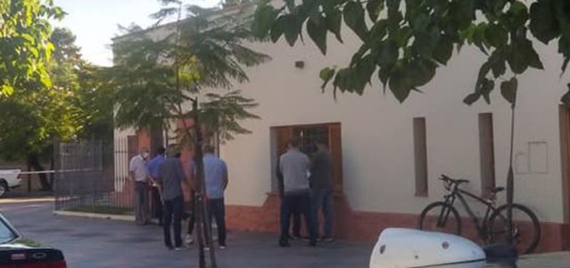 Murió un hombre apuñalado por su hijastro durante un brote psicótico | Actualidad