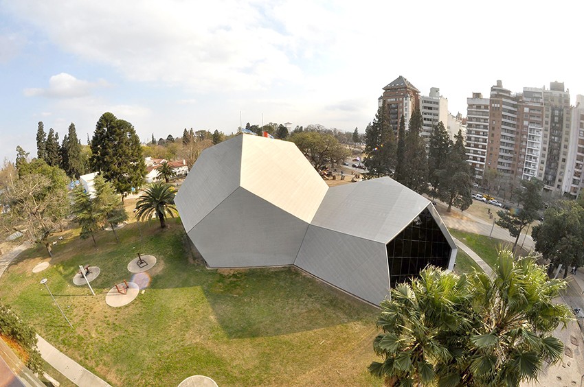 Se buscan guías para la Plaza Cielo Tierra | Córdoba