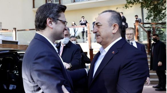 Los cancilleres de Ucrania y Rusia inician primera reunión desde la invasión rusa | Internacionales