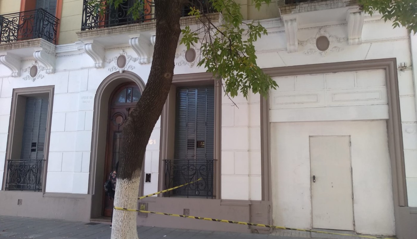 Una mujer cayó desde el balcón de un geriátrico céntrico | Actualidad