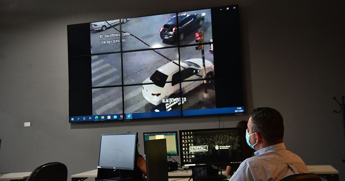 A partir de mañana comienzan las multas de tránsito a través de cámaras policiales | Córdoba