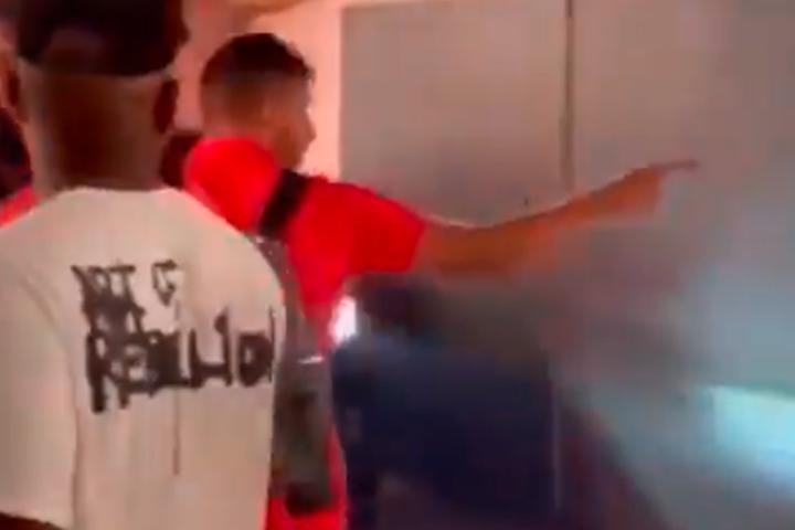 Calleri se disculpó con el hincha al que le quitó violentamente el celular | Deportes