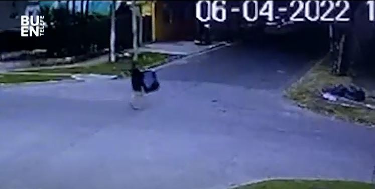 Así abandonaba a su beba en la basura una mujer que acababa de parir | Actualidad