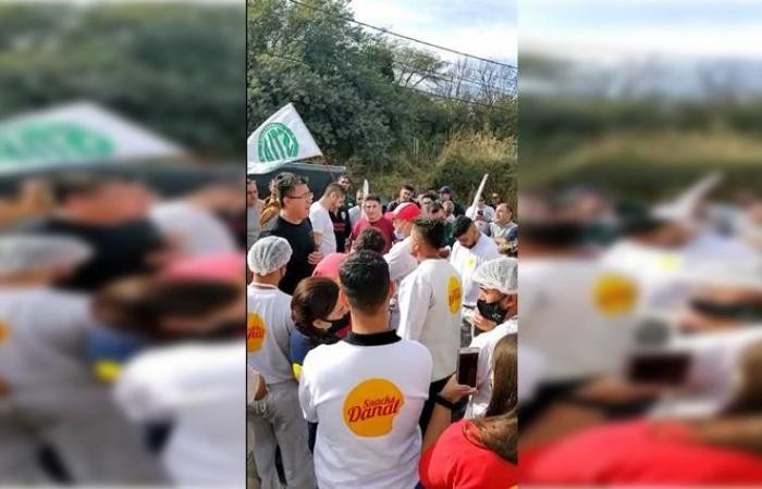 Bloquean una planta de alimentos en Saldán | Córdoba