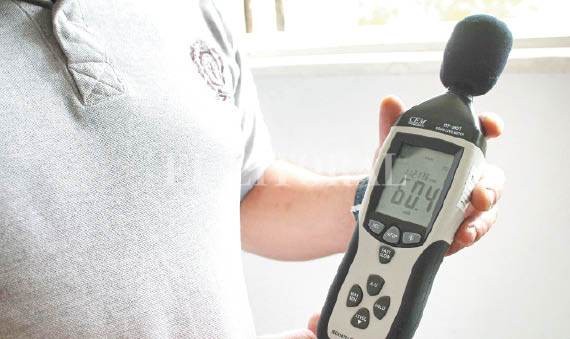 Reunión entre vecinos y concejales por ruidos molestos | Córdoba