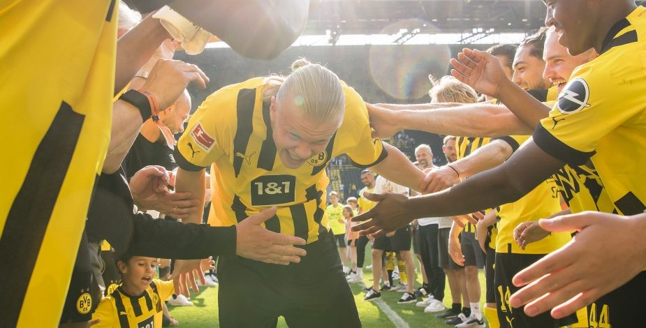 Haaland gastó medio millón de euros en regalos de despedida para sus compañeros del Borussia Dortmund | Deportes