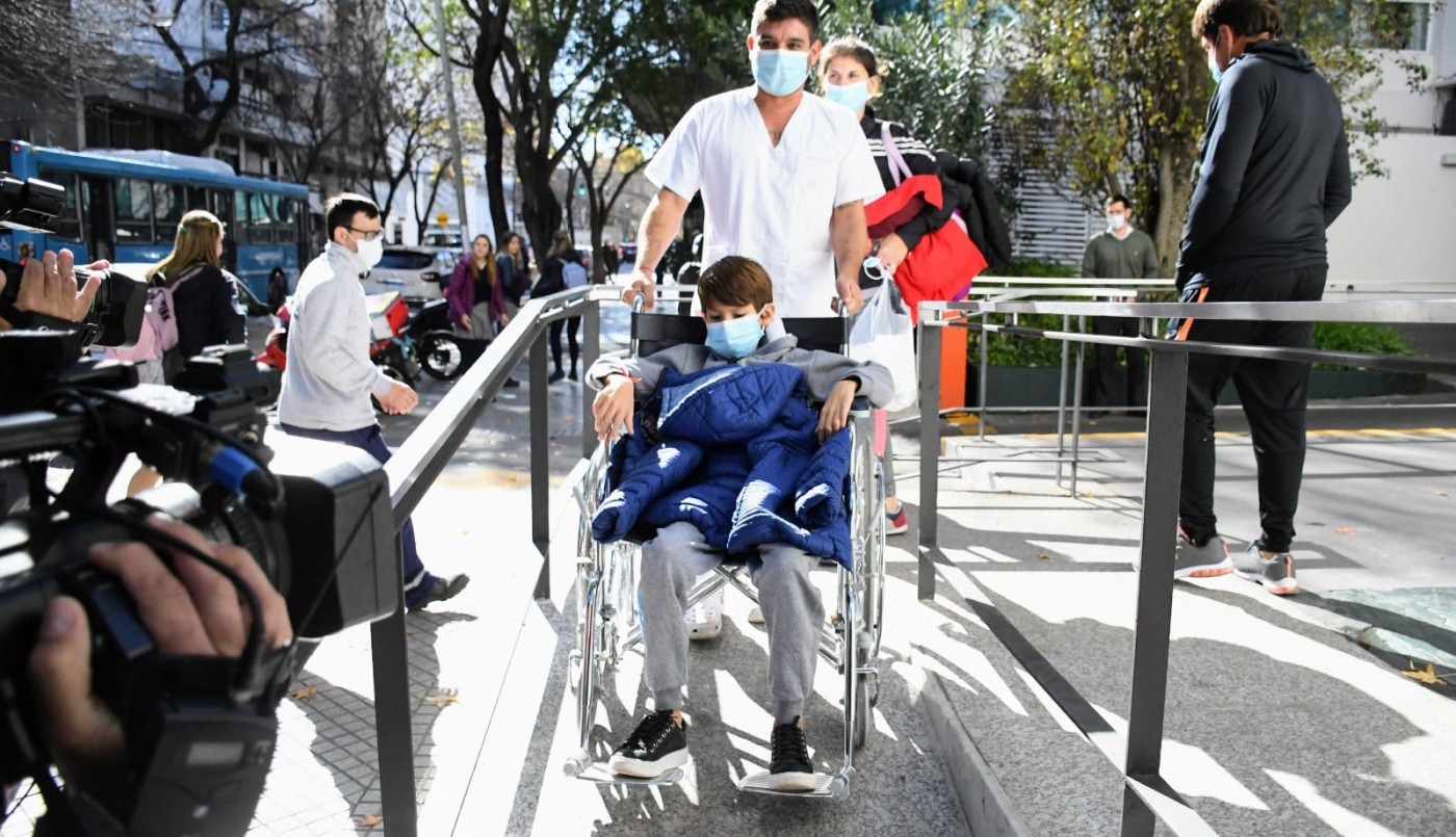 Recibió el alta el nene trasplantado de hígado por una hepatitis en Rosario | Actualidad