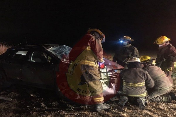 Impactante choque en la ruta 3: una mujer resultó herida | Córdoba