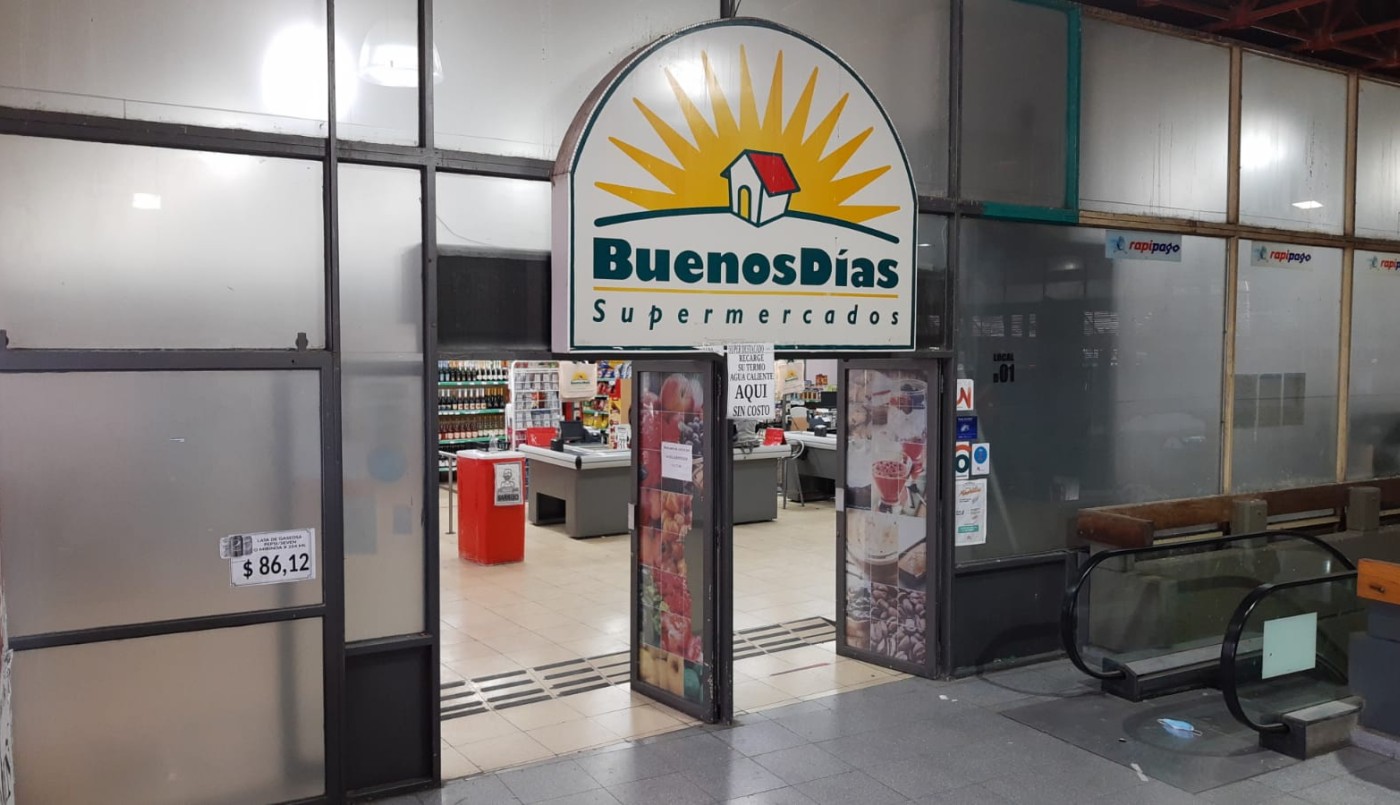 Insólito: se escondió en una heladera tras ser descubierto intentando robar un supermercado | Córdoba