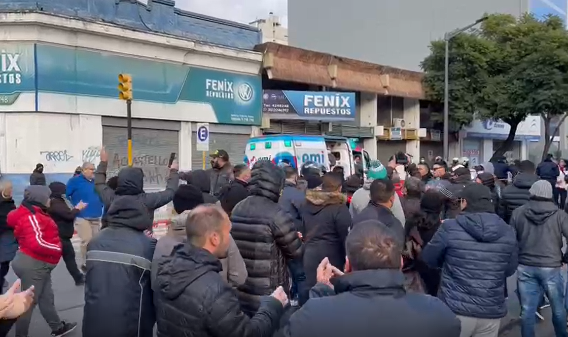 Liberaron a los empleados municipales detenidos tras protestar en la vuelta ciclística | Córdoba