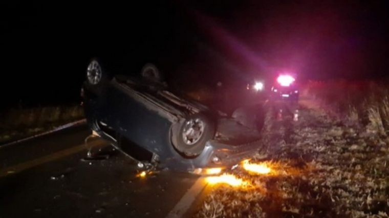 Volcó un auto con 6 ocupantes y murió una nena de 10 años | Córdoba