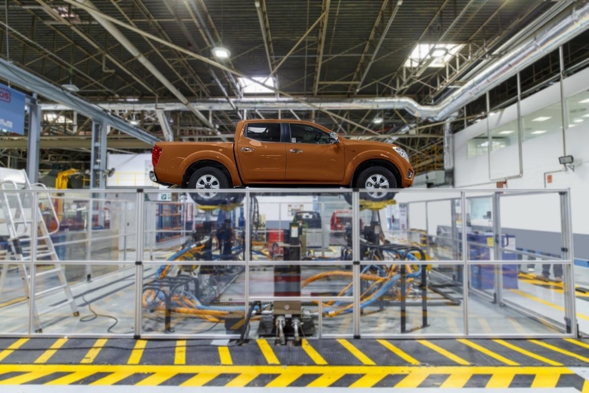 Nissan y Renault frenan la producción por falta de neumáticos | Córdoba
