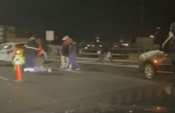 Un hombre muere al caer de su moto en la autopista | Actualidad