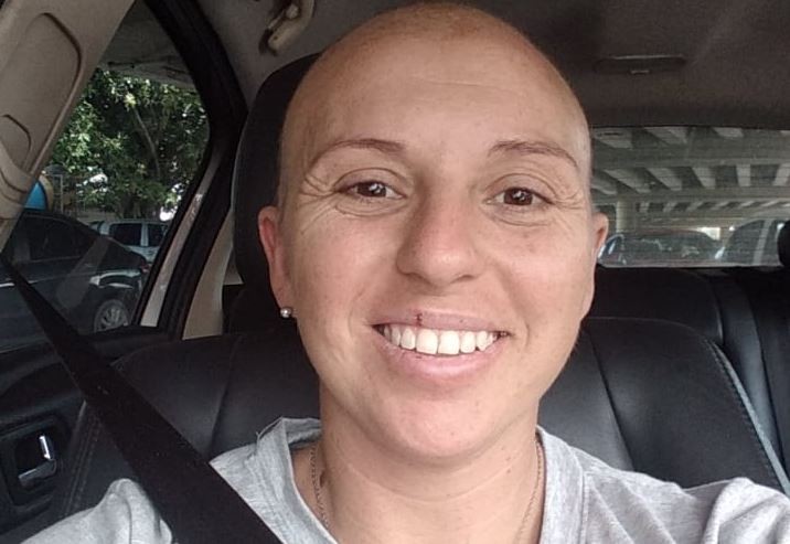 Con un desfile a beneficio planean ayudar a una joven mamá con cáncer en su posoperatorio | Actualidad