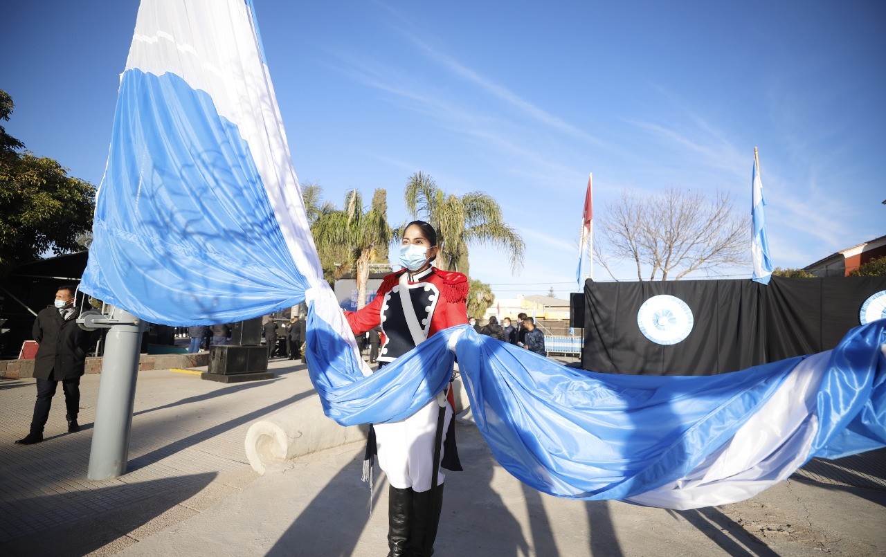 Córdoba celebró el Día de la Bandera con un acto Monte Cristo | Córdoba