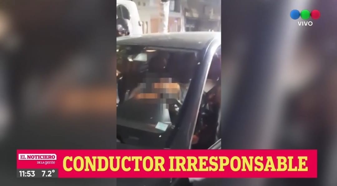 Video: huyó de un control, cruzó un semáforo en rojo, chocó y vomitó | Actualidad