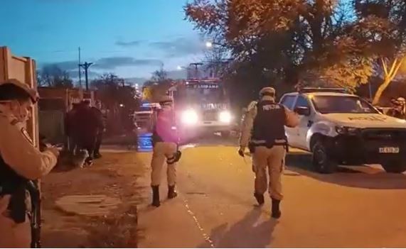 Otro incendio dejó cuatro muertos en Campana: una madre y sus tres hijos pequeños | Actualidad