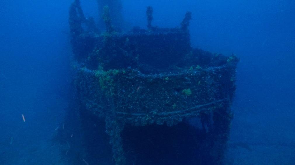 Hallan por primera vez un barco hundido a casi siete mil metros de profundidad | Curiosidades