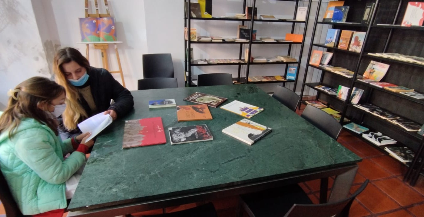 En vacaciones de julio, lectura y dibujo en el Cabildo de Córdoba | Córdoba