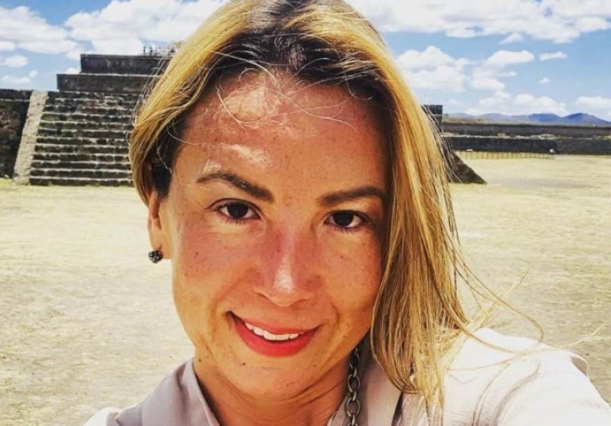 Influencer asegura que habla "idioma alienígena": cobra miles por enviar mensajes y promocionar negocios | Curiosidades