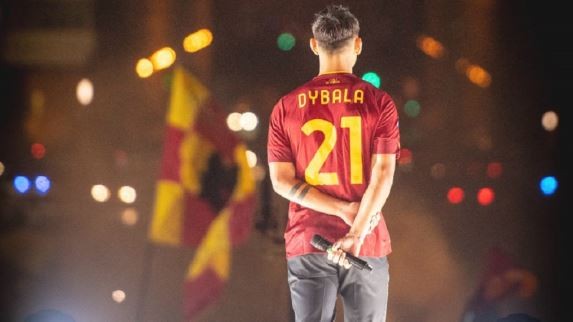 Locura por Dybala en Roma: 10 mil hinchas fueron a su presentación | Deportes