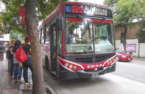 Desde hoy aumenta 40% el boleto de colectivos y trenes en AMBA | Actualidad