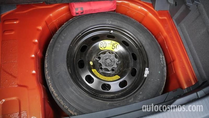 Aseguradoras piden limitar la reposición de neumáticos | Córdoba