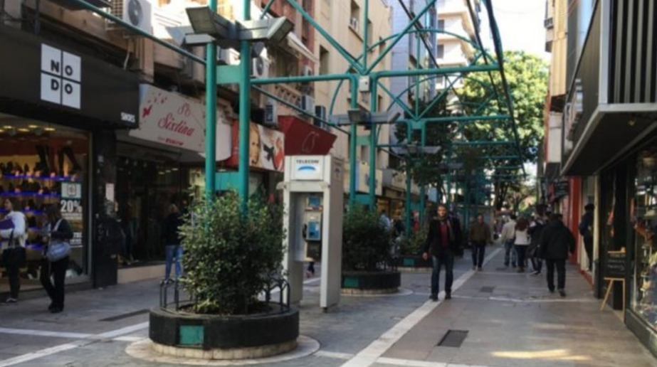 El lunes, feriado anticipado, la mayoría de los comercios no atenderán | Córdoba