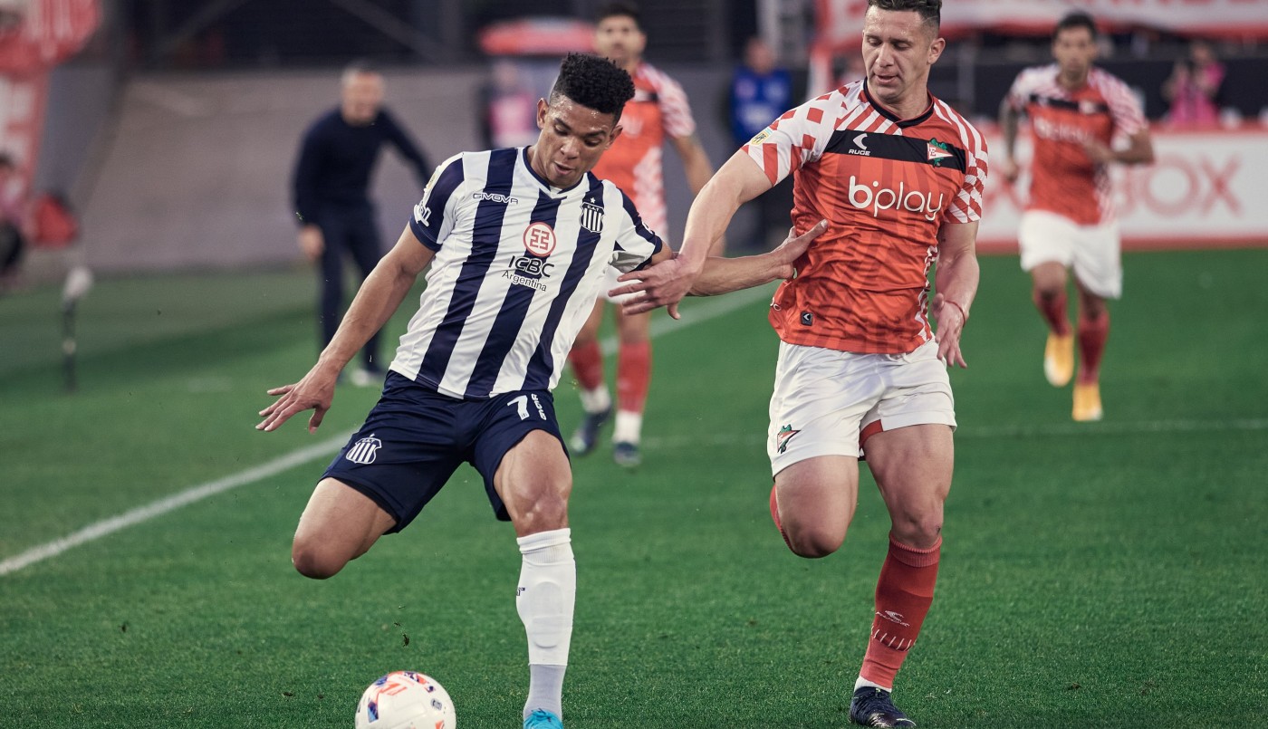 Sobre el final, Talleres cayó contra Estudiantes en La Plata | Deportes