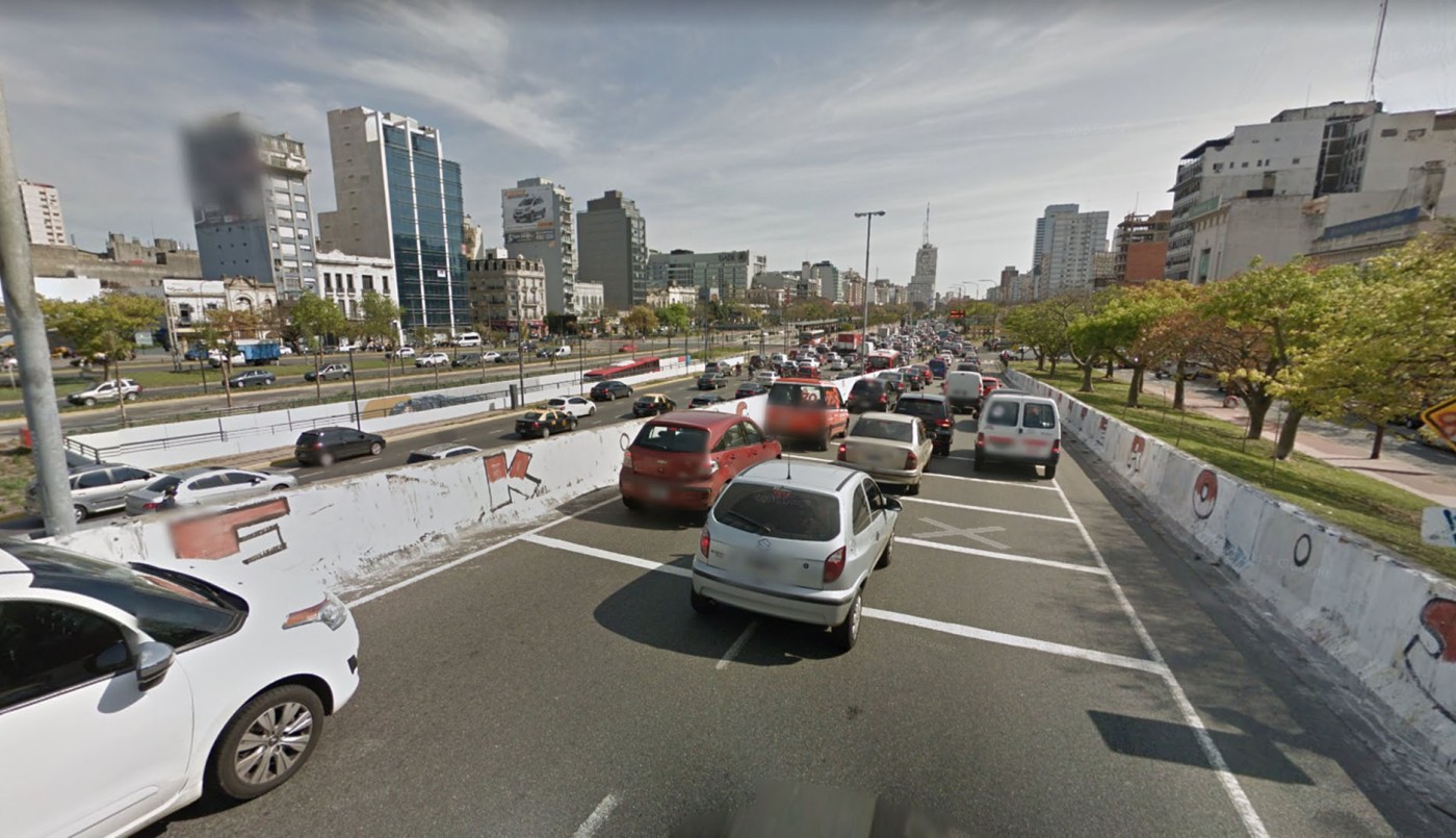 Autopista 9 de Julio Sur: un hombre murió arrollado por su propio vehículo | Actualidad