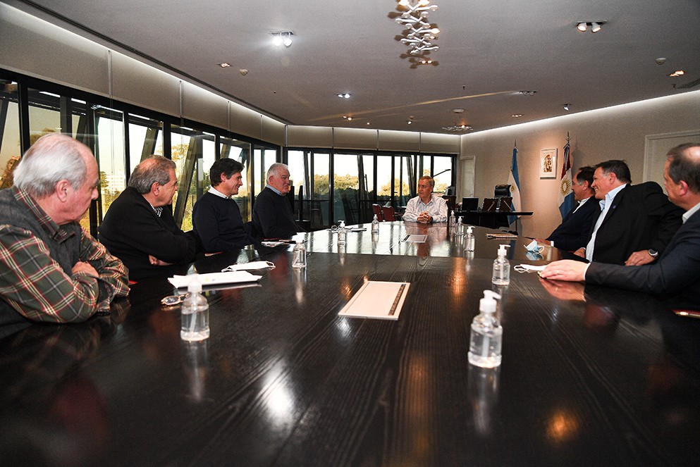 Productores rurales piden decisiones rápidas y un solo dólar | Córdoba