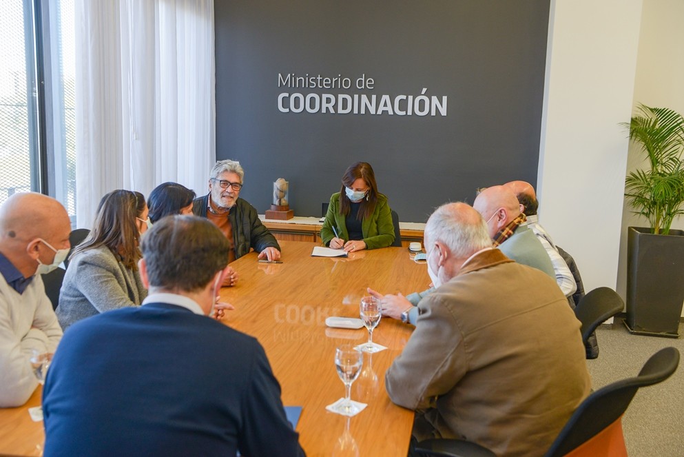 La Provincia y los estatales acordaron un aumento del 38% | Córdoba