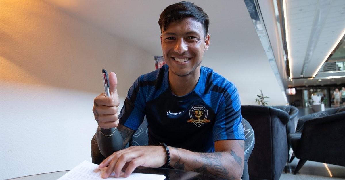 Vuelve el torneo de fútbol de Ucrania con tres argentinos | Deportes