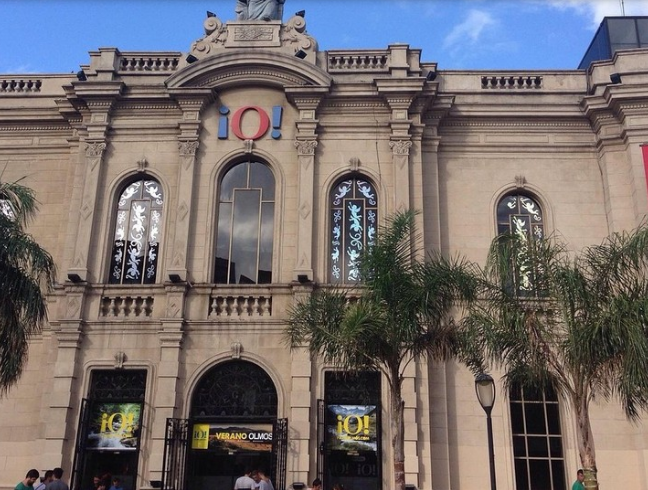 Periodista denunció requisa racista en el Patio Olmos | Córdoba