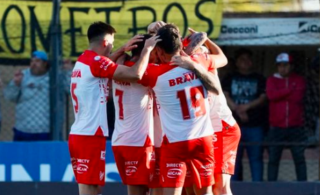Instituto ganó y trepó al segundo lugar de la Primera Nacional | Deportes