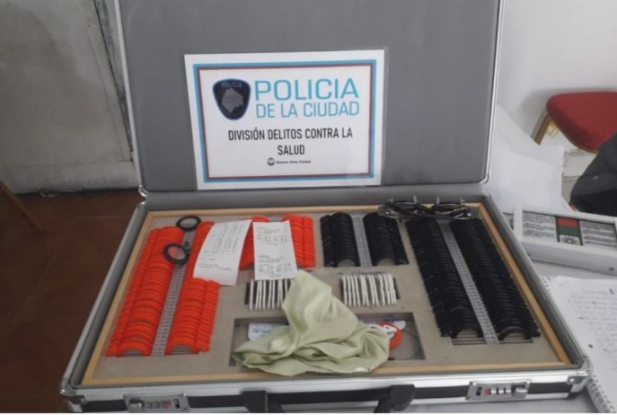 Cayó Mr. Magoo, un falso oculista que atendía en la Villa 31 de Retiro | Actualidad