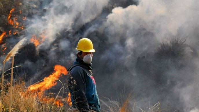 Detuvieron a tres personas acusadas de haber provocado incendios forestales en Córdoba | Córdoba