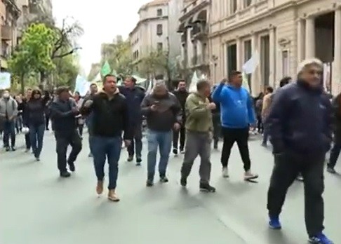 Conflicto salarial: el SUOEM anuncia movilizaciones y asambleas | Córdoba