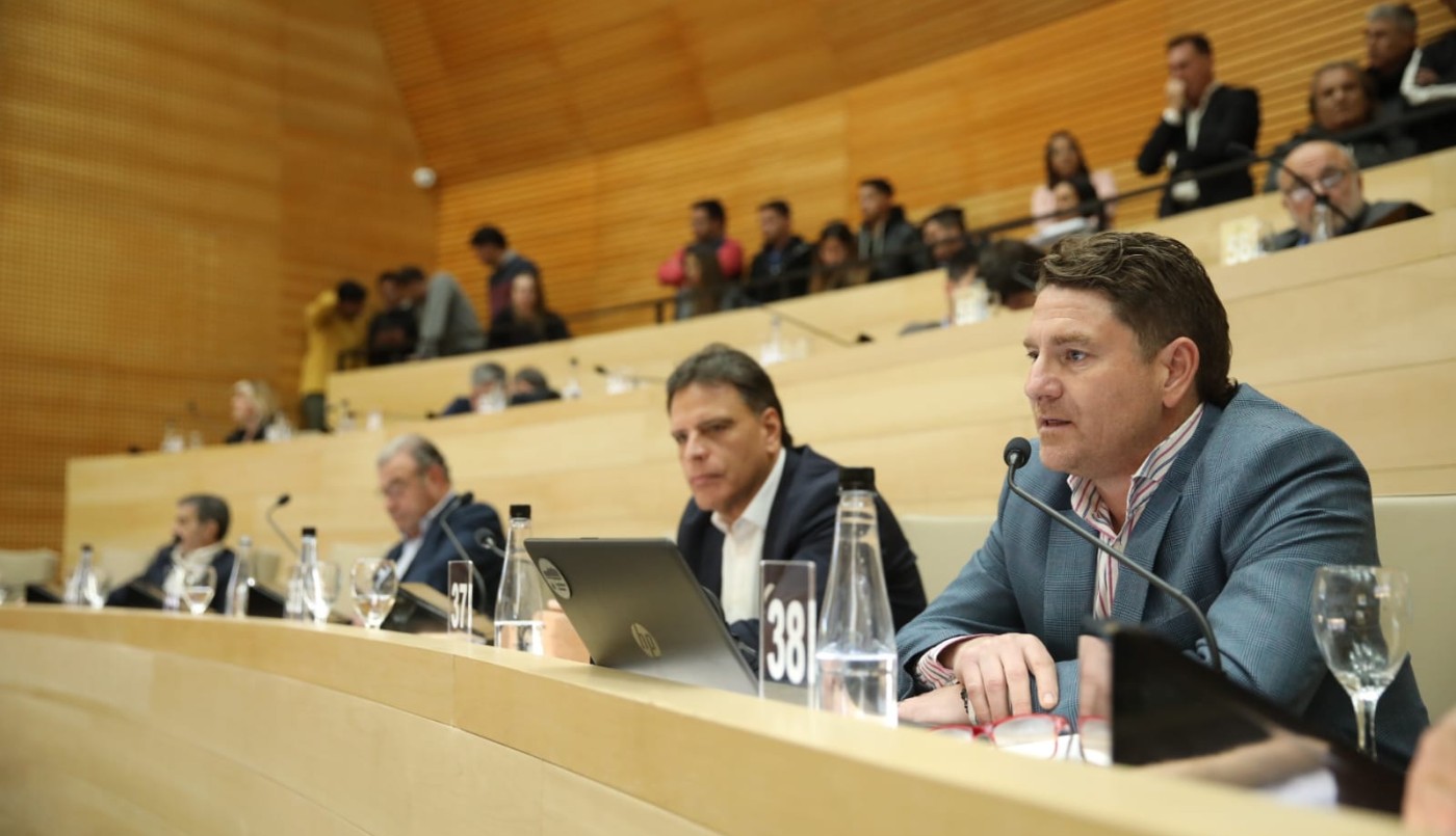 Alfonso Mosquera y Nora Bedano asumieron sus bancas en la Legislatura | Córdoba