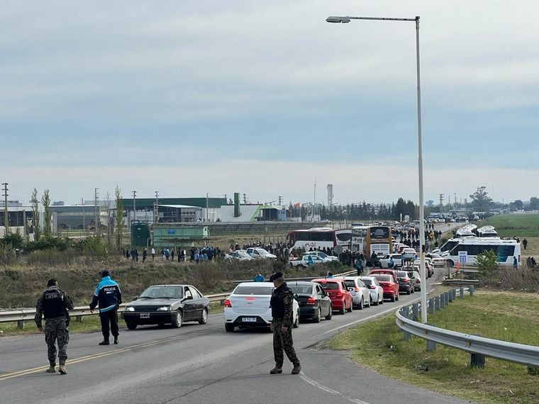 "Peregrinación celeste": 22 mil hinchas llegan a San Nicolás | Deportes