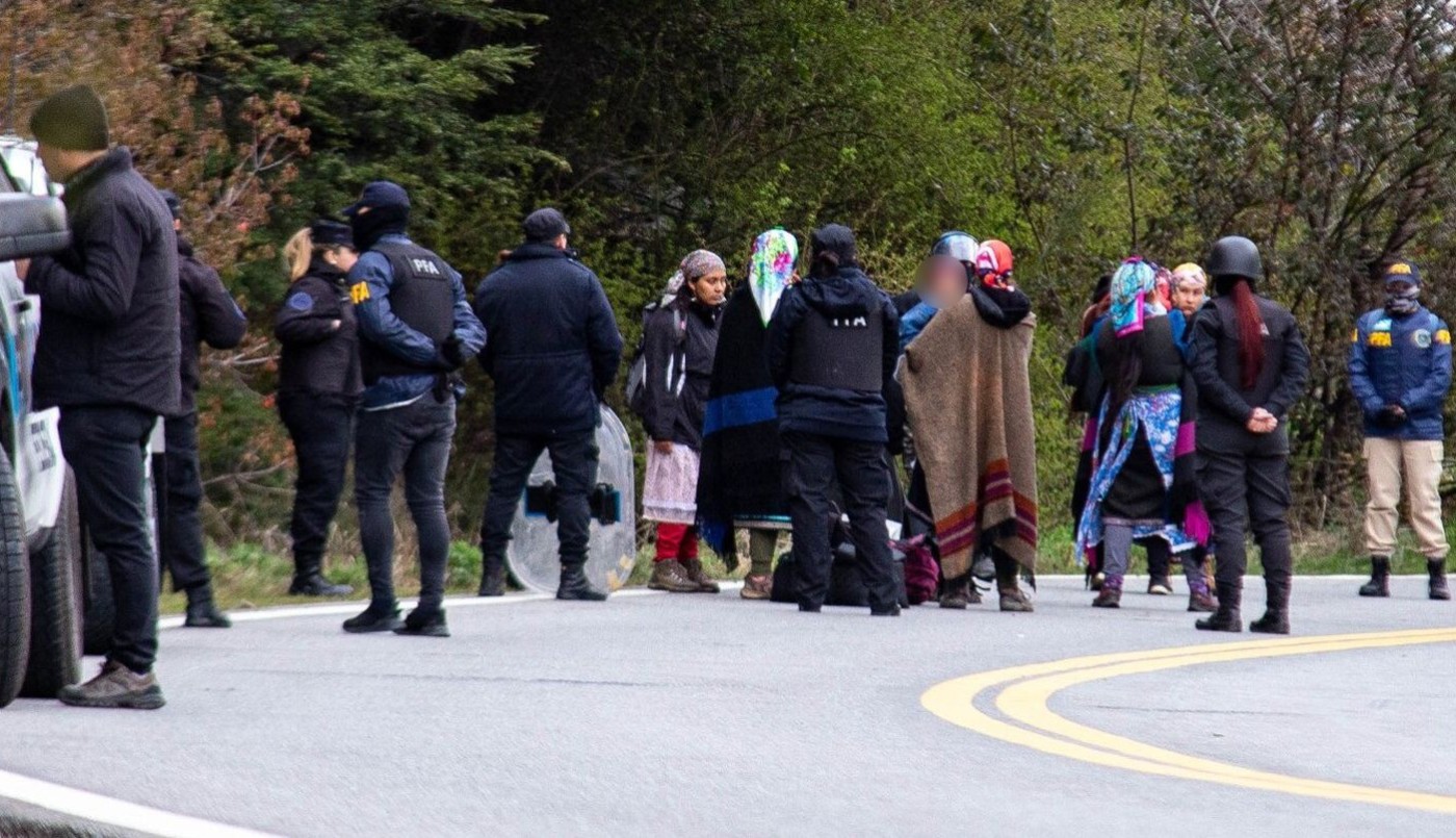 "Reminiscencia de la Campaña al Desierto": el Parlamento mapuche de Río Negro repudió el desalojo | Actualidad