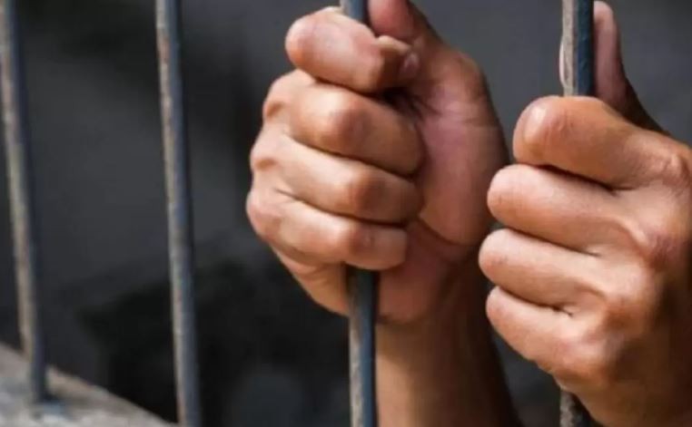 Un hombre que sedaba a su hija para abusar de ella fue condenado a 12 años de prisión | Actualidad