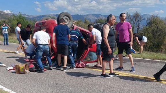 Chocó el legislador Oscar González y murió una mujer | Córdoba