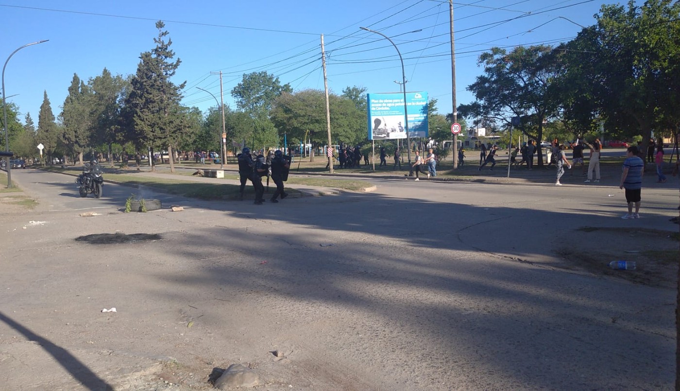 Tensión en Barrio Coronel Olmedo denuncian presuntos abusos en un jardín de infantes | Córdoba